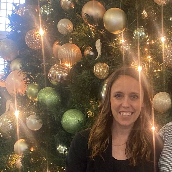 Meet your Posher, Shanee - Picture 1 of 1